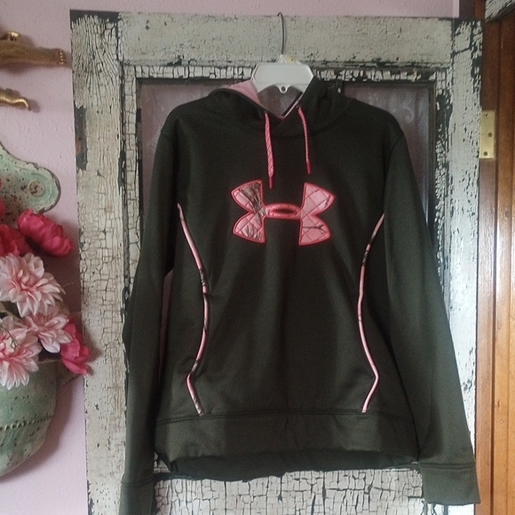 Under Armour Hoodie - Picture 1 of 1